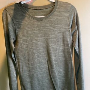 Lululemon swiftly breathe green long sleeve